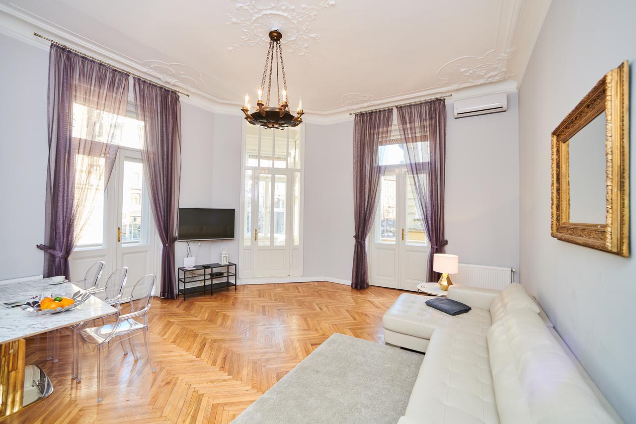 New York Palace View Apartment Βουδαπέστη Εξωτερικό φωτογραφία