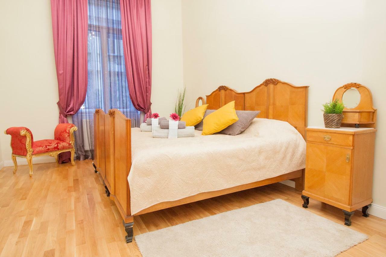 New York Palace View Apartment Βουδαπέστη Εξωτερικό φωτογραφία