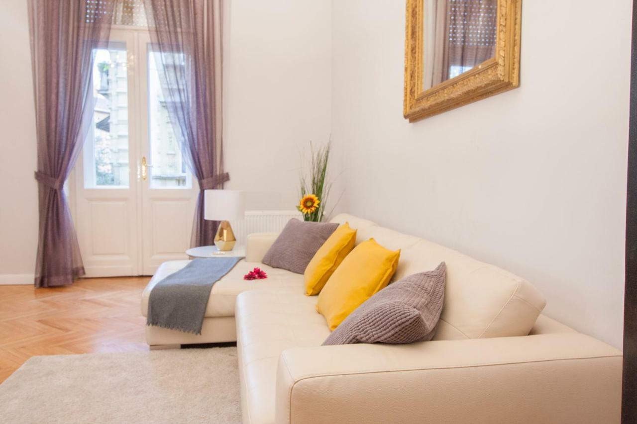New York Palace View Apartment Βουδαπέστη Εξωτερικό φωτογραφία